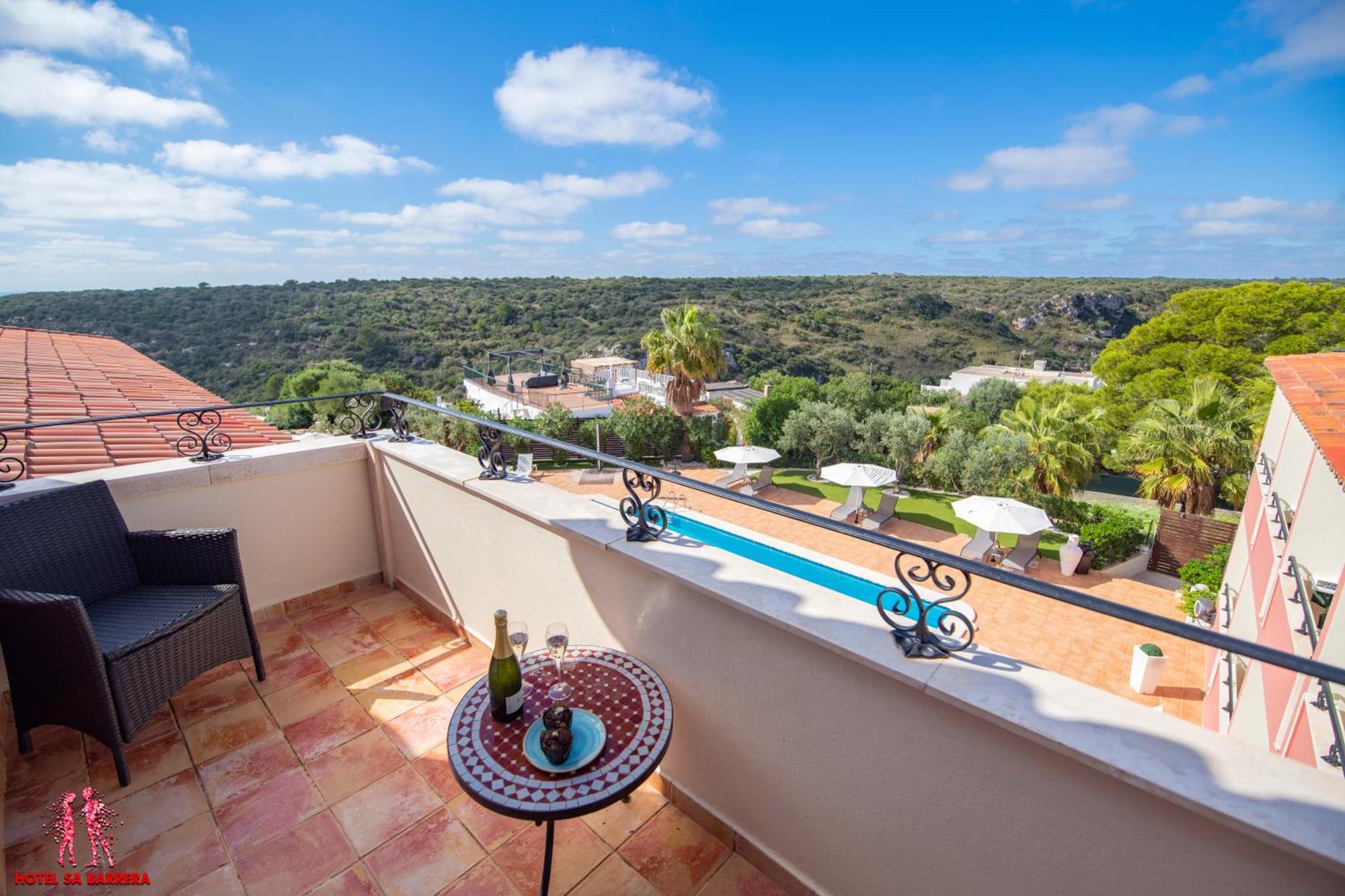 Hotel Sa Barrera - Adults Only Cala En Porter  Luaran gambar